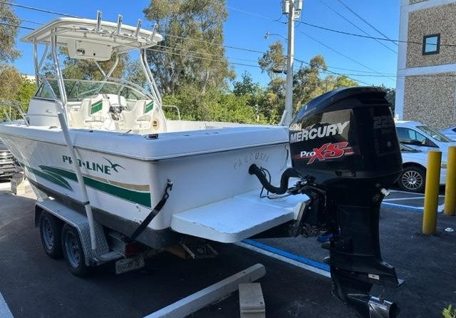 Pro-line 24 walkaround cuddy