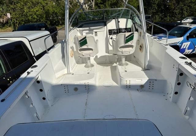 Pro-line 24 walkaround cuddy