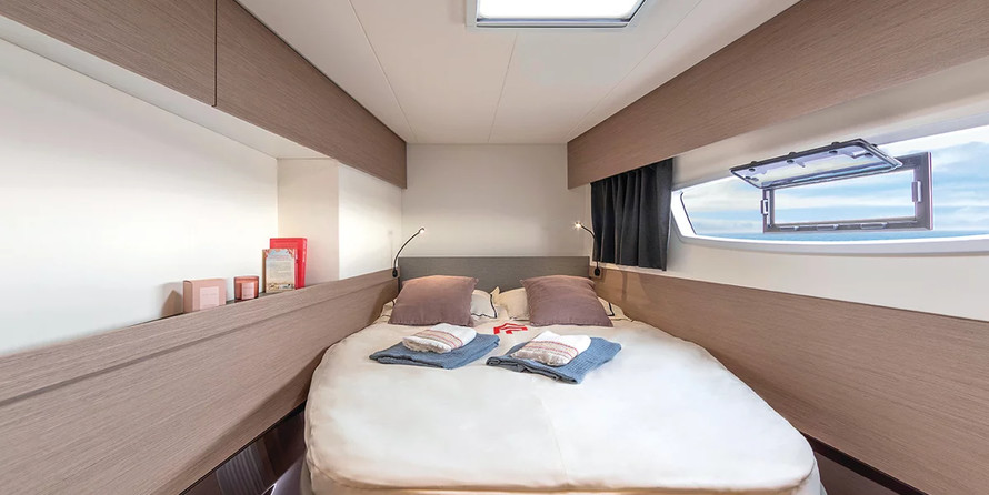 Fountaine Pajot Elba 45