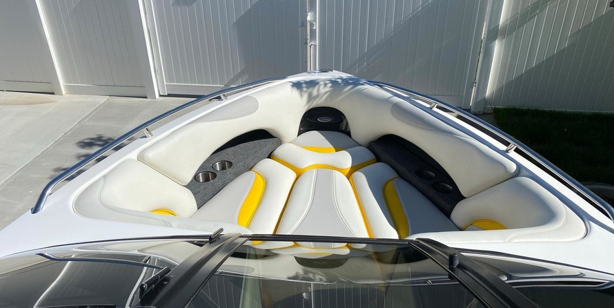 Malibu Wakesetter 23 LSV