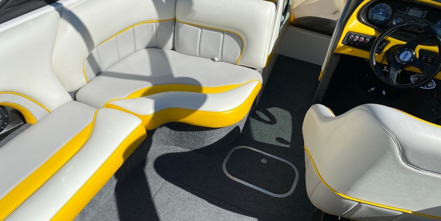 Malibu Wakesetter 23 LSV