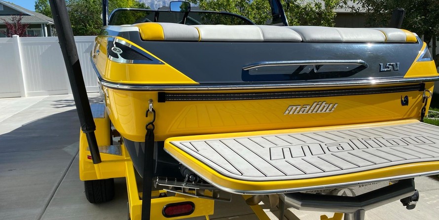 Malibu Wakesetter 23 LSV