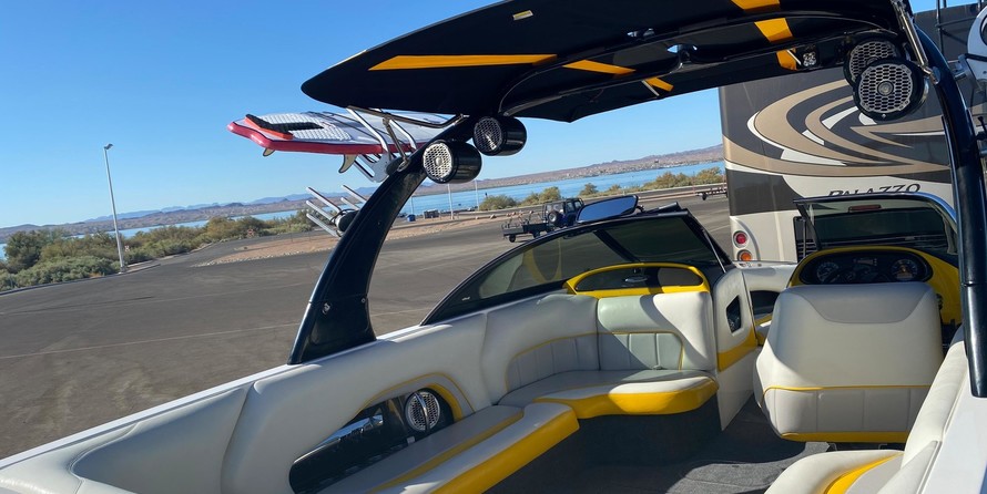 Malibu Wakesetter 23 LSV