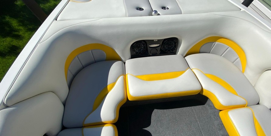 Malibu Wakesetter 23 LSV