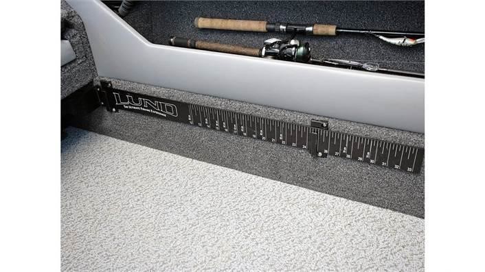 Lund Boats 1875 Crossover XS