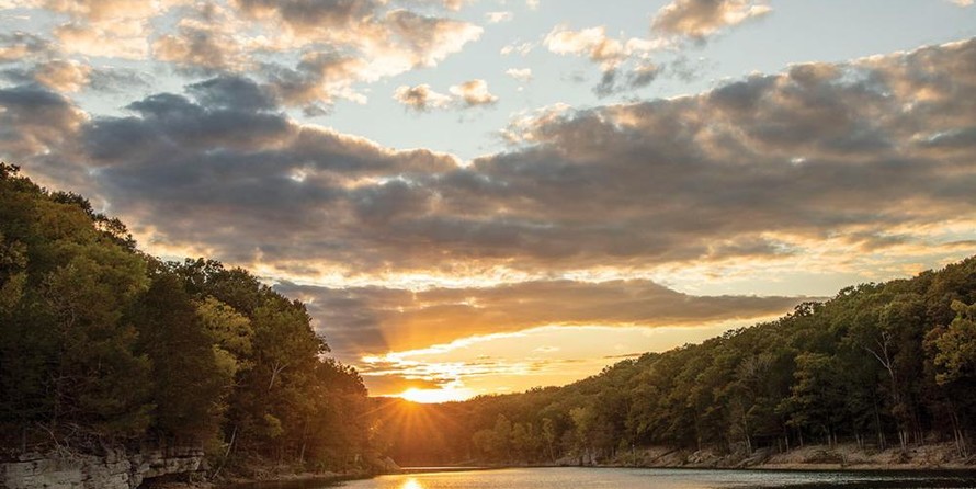 Tracker Pro Guide V-16 SC