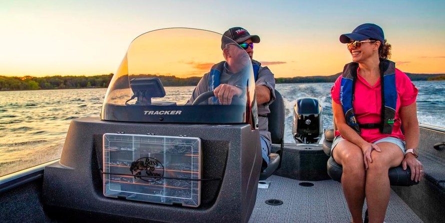 Tracker Pro Guide V-16 SC