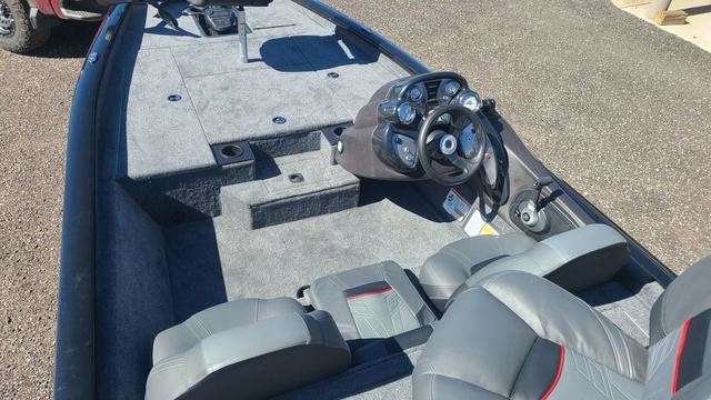 Tracker Pro Team 175 TXW