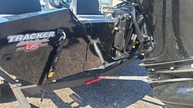 Tracker Pro Team 175 TXW