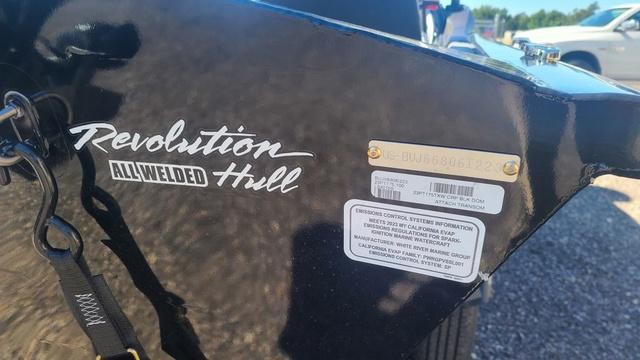 Tracker Pro Team 175 TXW