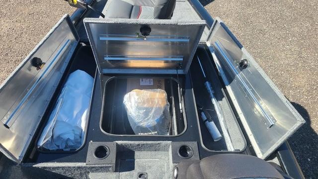 Tracker Pro Team 175 TXW
