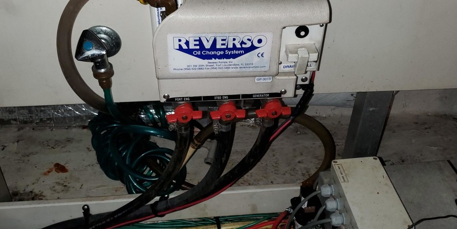 Cruisers Yachts 447 Sport Sedan