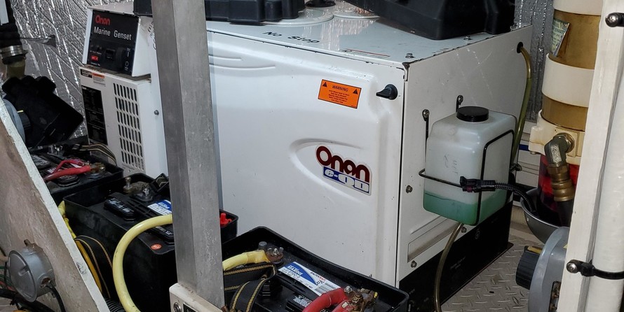 Cruisers Yachts 447 Sport Sedan