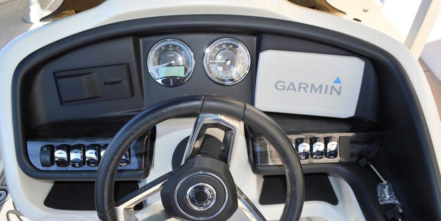 Avalon catalina 25 rf