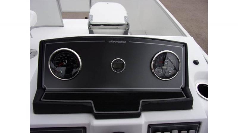 Hurricane fundeck 232