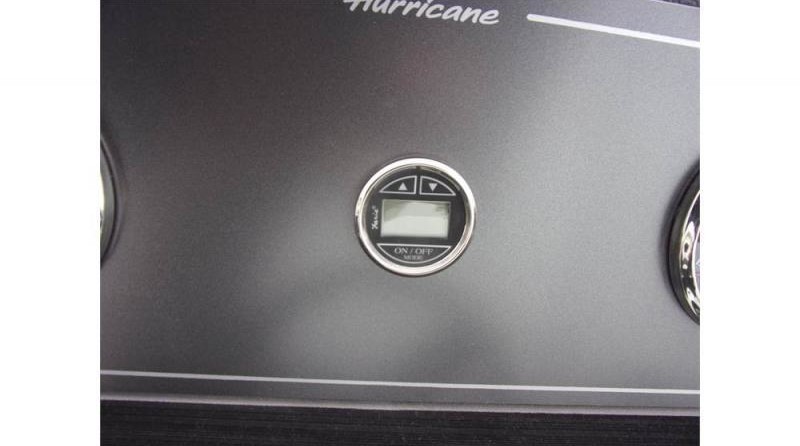 Hurricane fundeck 232