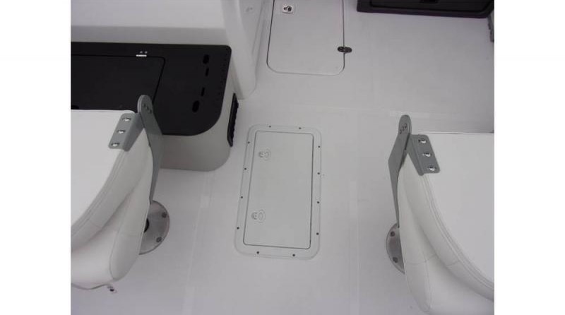 Hurricane fundeck 232