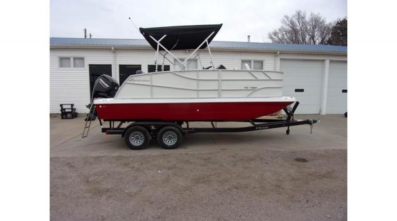 Hurricane fundeck 232