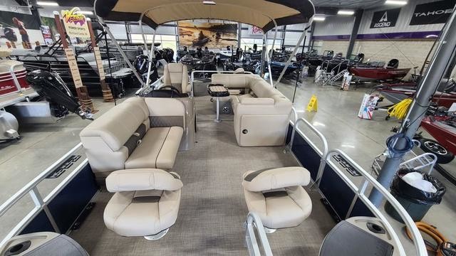 Sun Tracker Fishin Barge 20 DLX