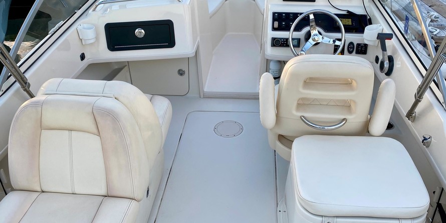 Grady-White Freedom 192