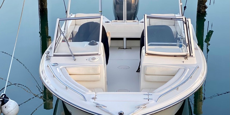 Grady-White Freedom 192