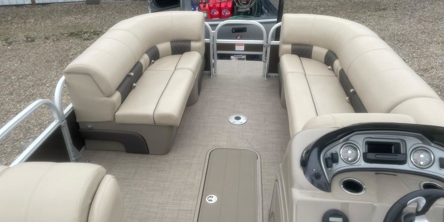 Sun Tracker SportFish 22 XP3