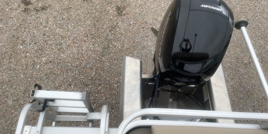 Sun Tracker SportFish 22 XP3