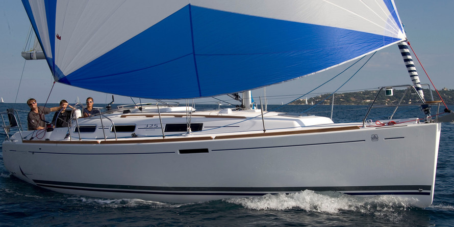 Dufour 325