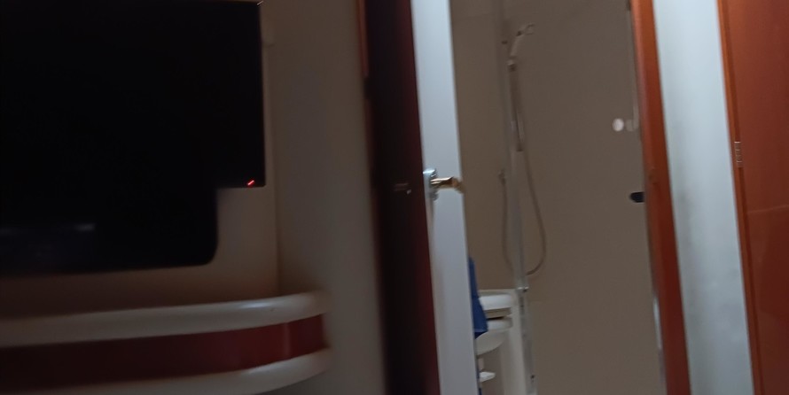 Sea ray 480 sedan bridge