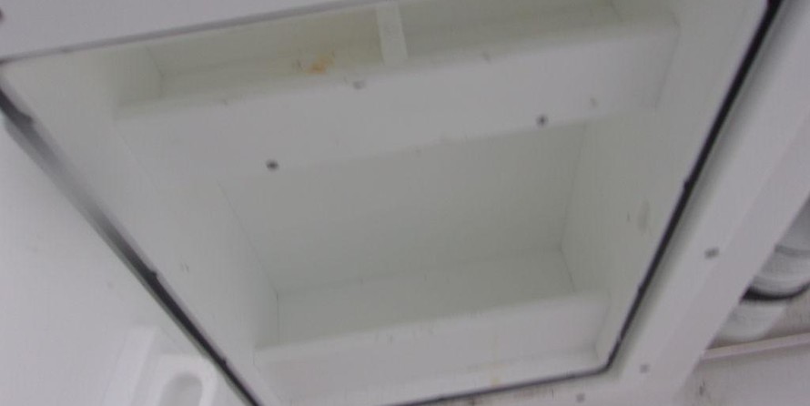 Sea Hunt Gamefish 27 With Coffin