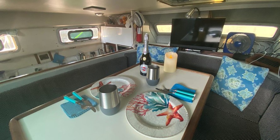 Endeavour Intercat 1500