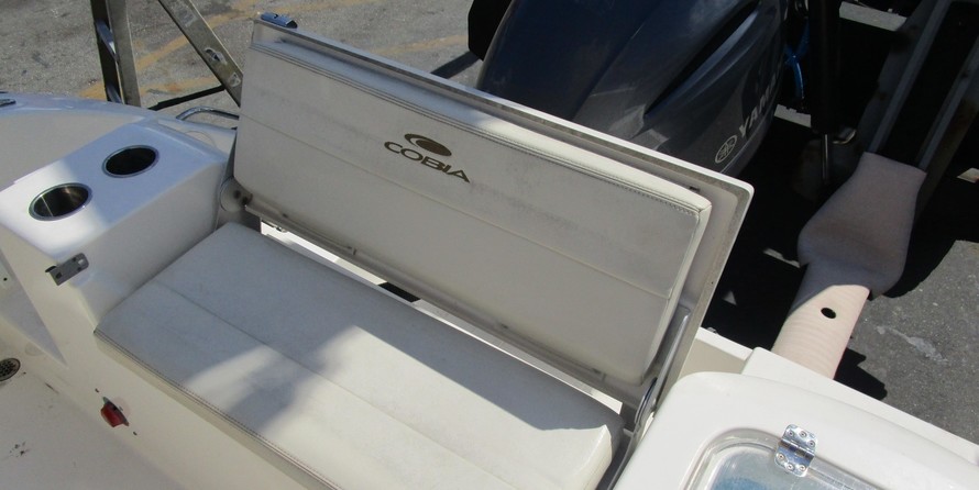 Sea Ray pro 220 walkaround