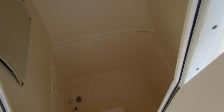 Sea Ray pro 220 walkaround