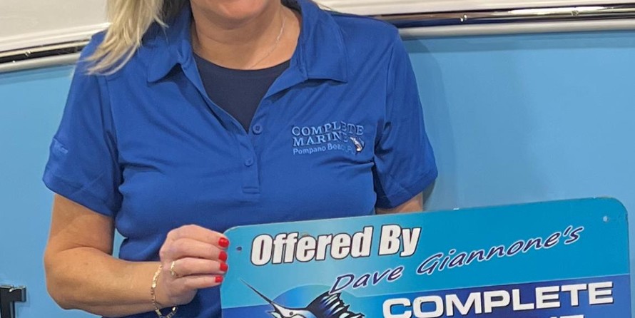 Sea Ray pro 220 walkaround