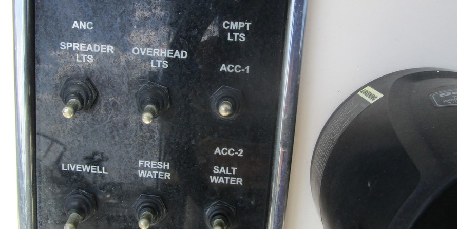 Sea Ray pro 220 walkaround