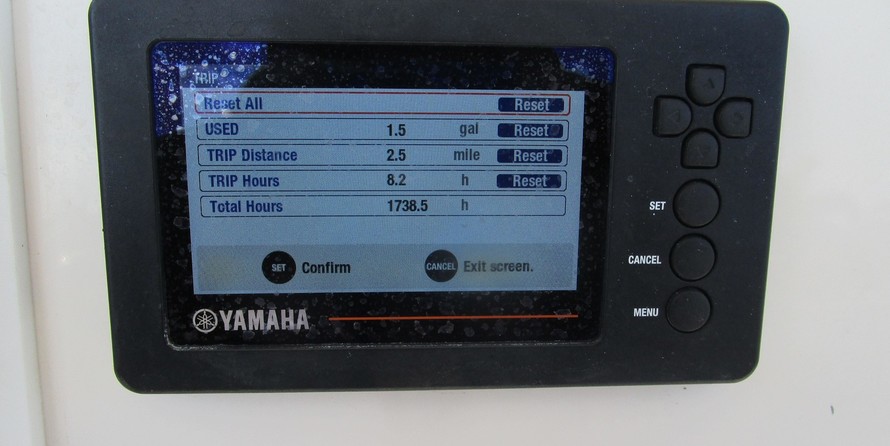 Sea Ray pro 220 walkaround