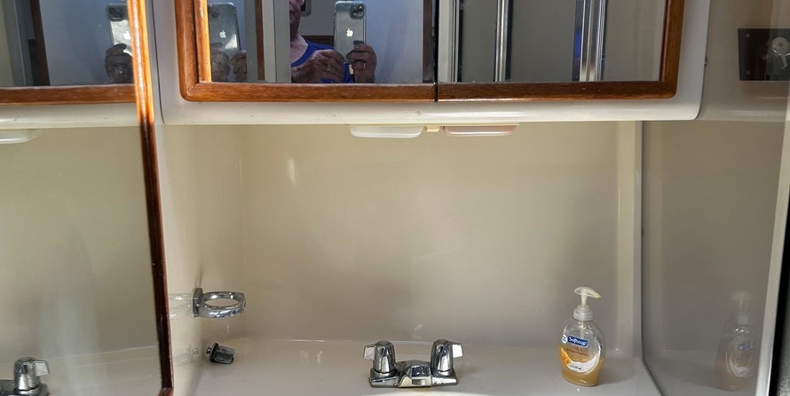 Sea Ray 370 Sundancer