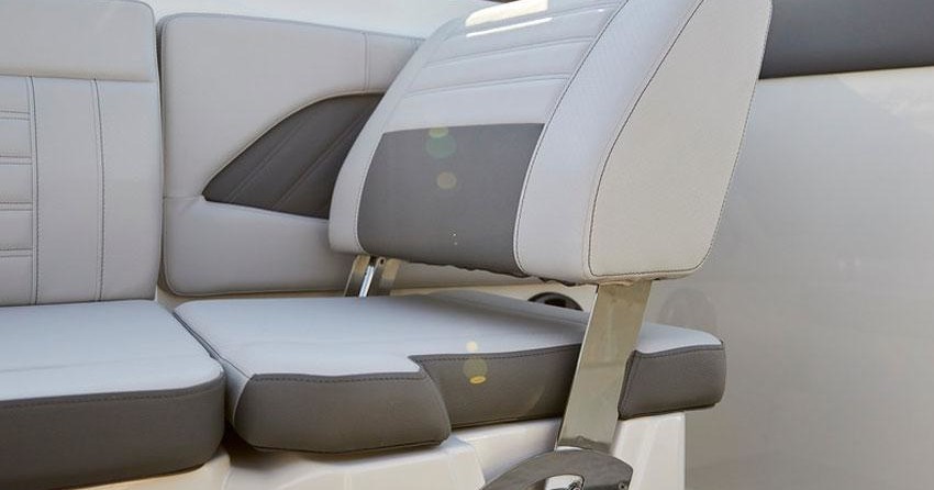 Sea ray 230 signature bowrider