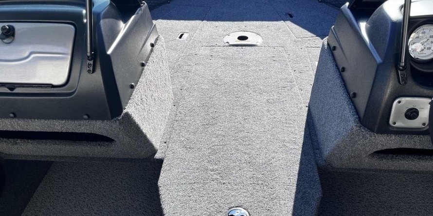 Lund Boats 1875 Impact Sport