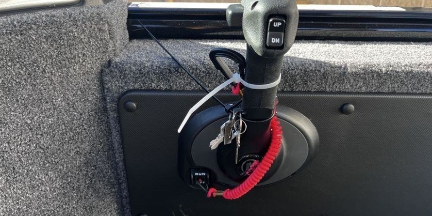 Lund Boats 1875 Impact Sport