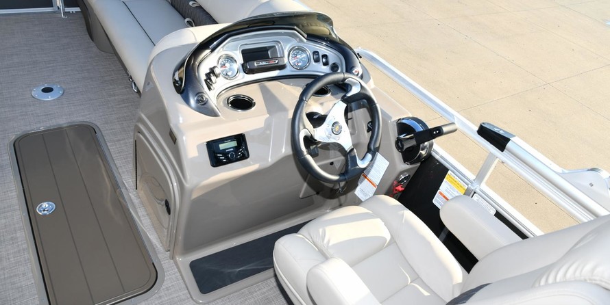 Sun Tracker Party Barge 22 XP3