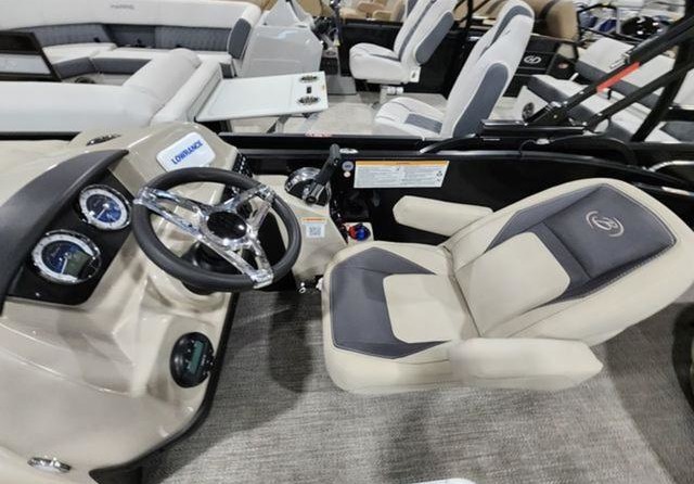 60 x 16 tri-toon passenger vessel