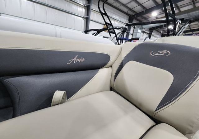 60 x 16 tri-toon passenger vessel