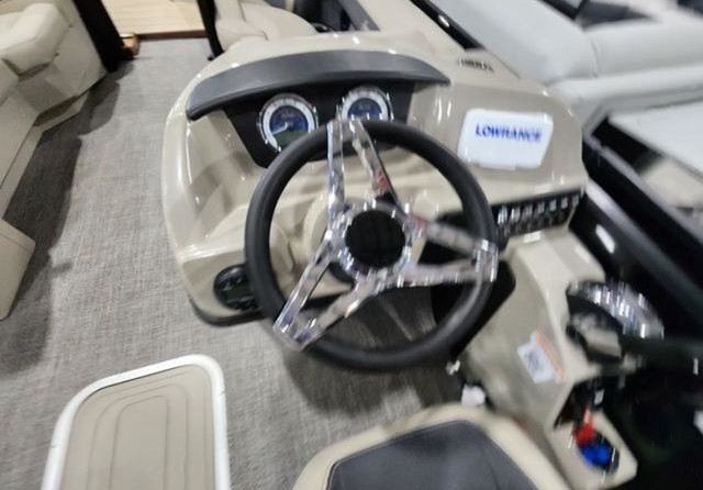 60 x 16 tri-toon passenger vessel