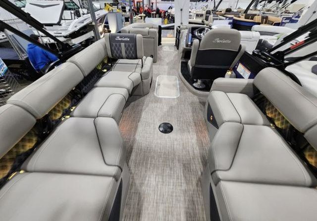 60 x 16 tri-toon passenger vessel