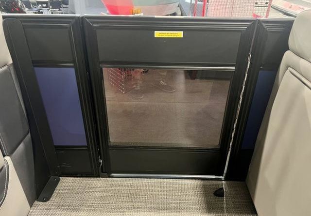 60 x 16 tri-toon passenger vessel