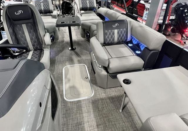 60 x 16 tri-toon passenger vessel