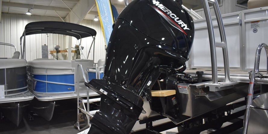 Sunchaser Boats Geneva Cruise 22 LR DH