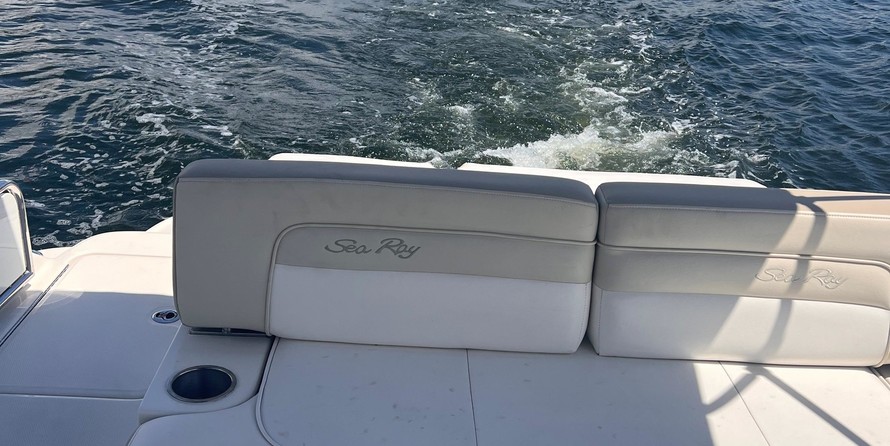 Sea Ray 280 Sundeck