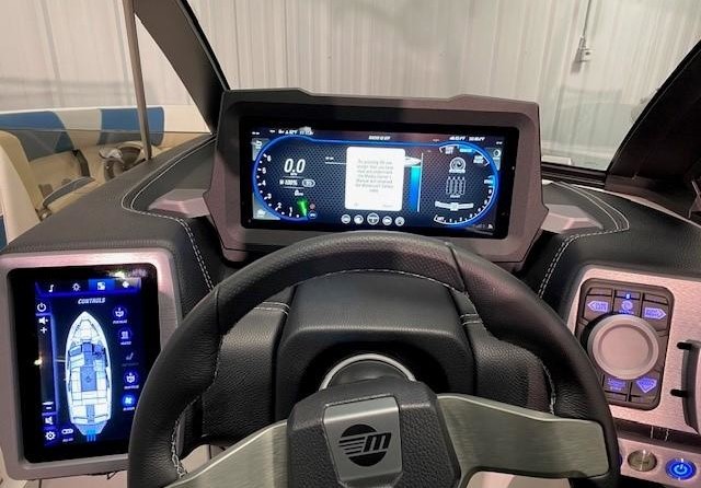 Malibu Wakesetter 23 LSV